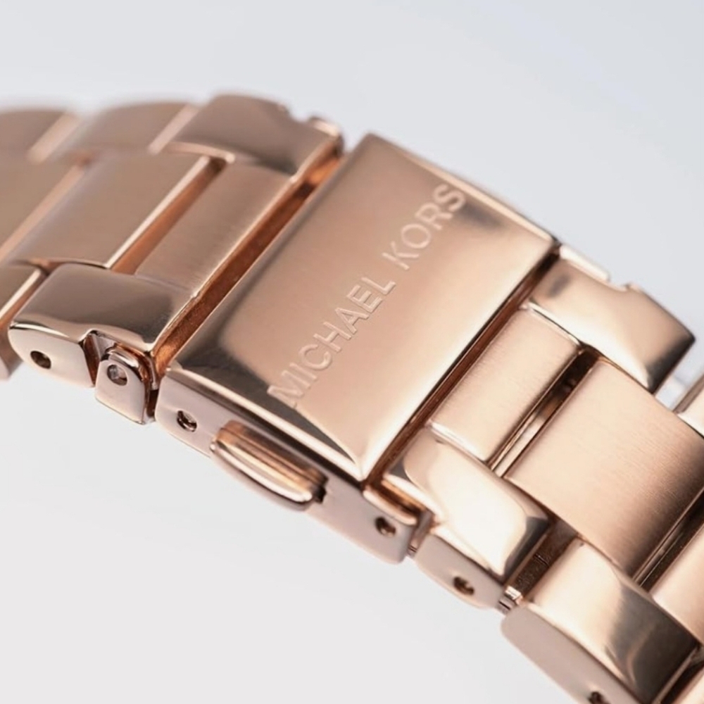 Michael Kors Rose Gold Stainless Steel & Pave Crystals Woman's Wrist Watch 🚨C/O - Picture 3 of 9